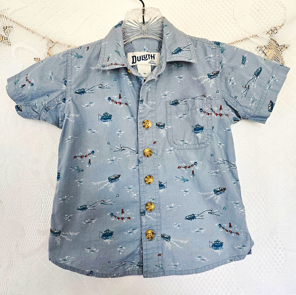 Duluth Boys 2T Blue Boat Ski Fishing Graphic Print Button-Up Shirt Outdoorsy